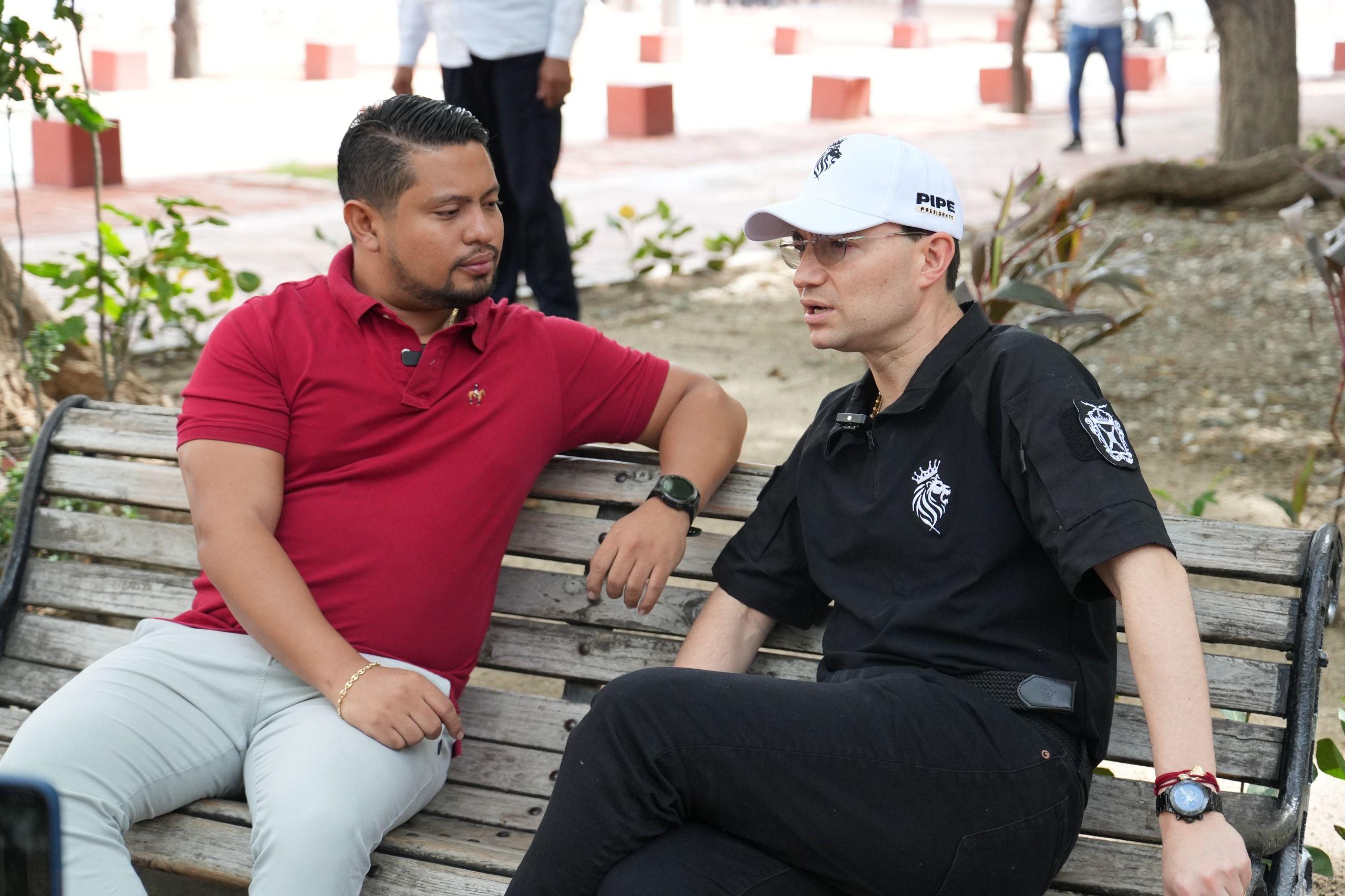 Miniatura de Felipe Córdoba propone recortar el gasto público y reducir el IVA para reactivar la economía